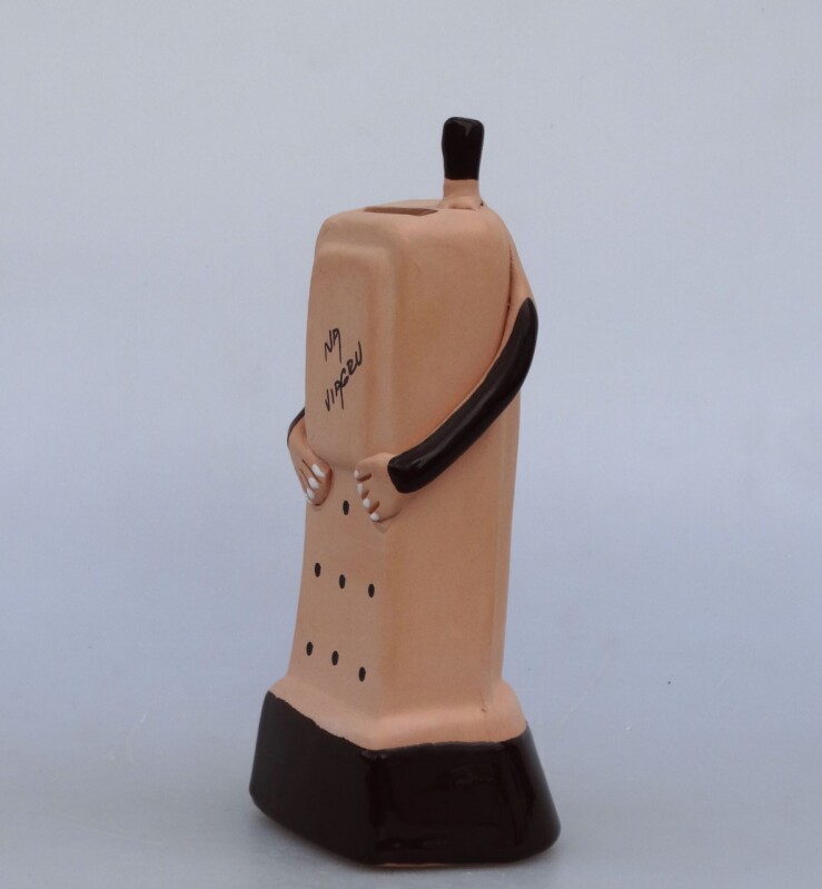 Dekorace - telefon, keramika.