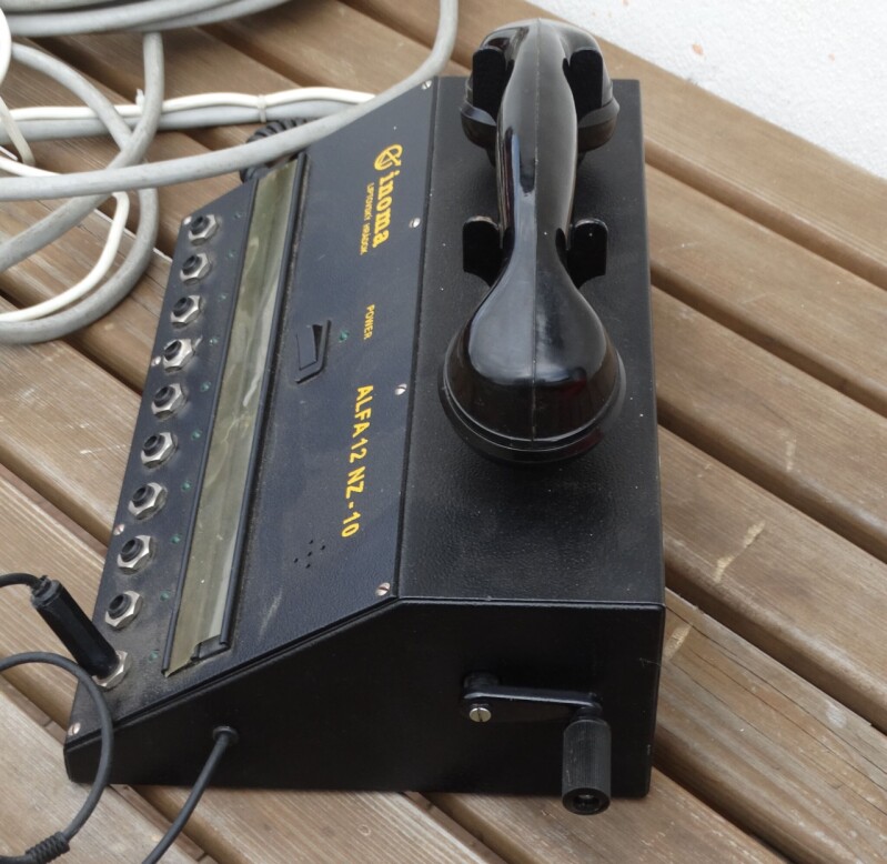 Telefonní ústředna. ALFA 12 NZ‑10“ 