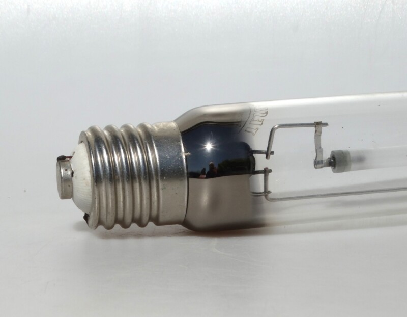 Žárovka - výbojka SHC 250W čirá.