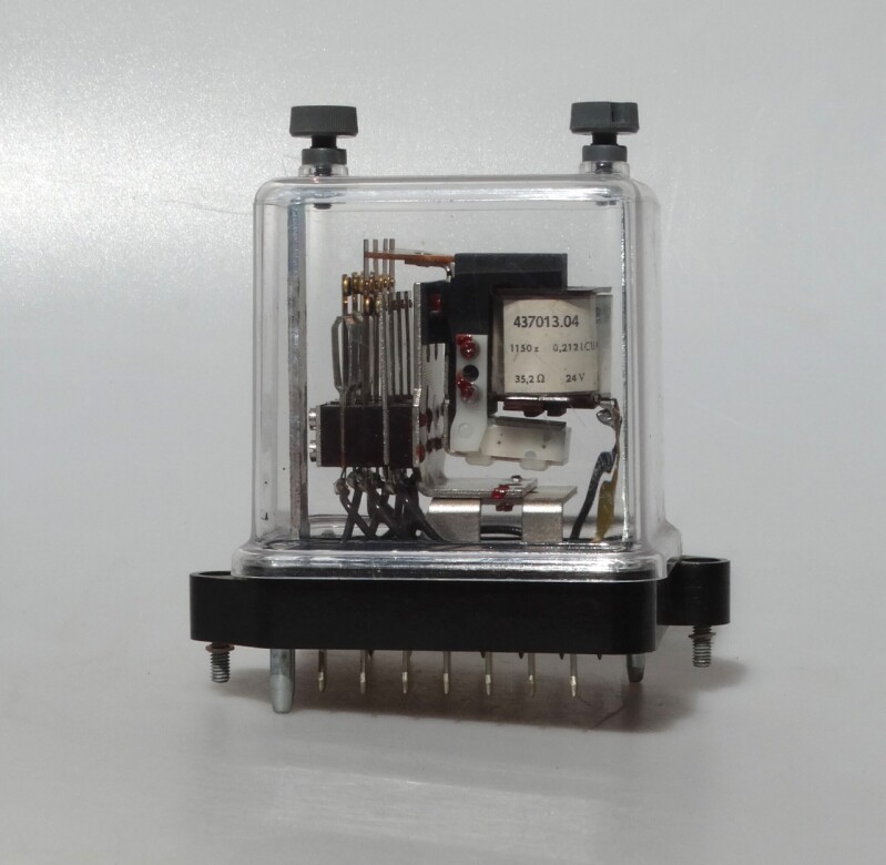 Elektromagnetické relé RP 92 PA 48V 50Hz 4P (RP92)