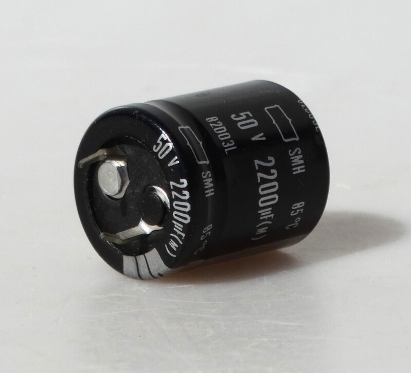 Elektrolytický kondenzátor 2200µF 50V