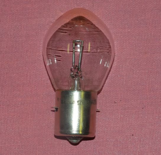 Autožárovka 12V 30/35W