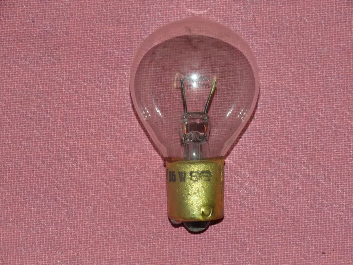 Autožárovka SELUM BA 20 24V 35W