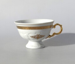 Porcelánová čajová souprava OMAR-vyrobená z kvalitního Karlovarského porcelánu.