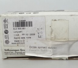 Držák spínací skříňky 6U0905851 OE  A9