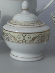 Porcelánová kávová souprava PETRA-vyrobená z kvalitního Karlovarského porcelánu.