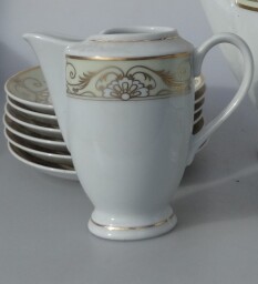 Porcelánová kávová souprava PETRA-vyrobená z kvalitního Karlovarského porcelánu.