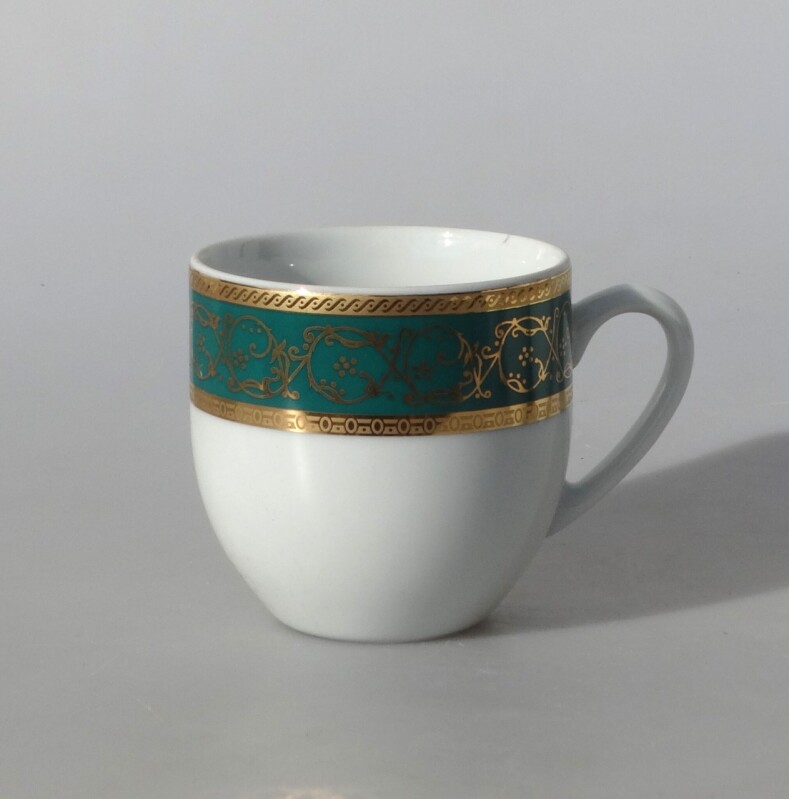Porcelánová kávová souprava ANIČKA vyrobená z kvalitního Karlovarského porcelánu.