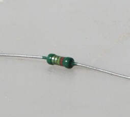 Rezistor 5000 ohmů (5 kΩ)