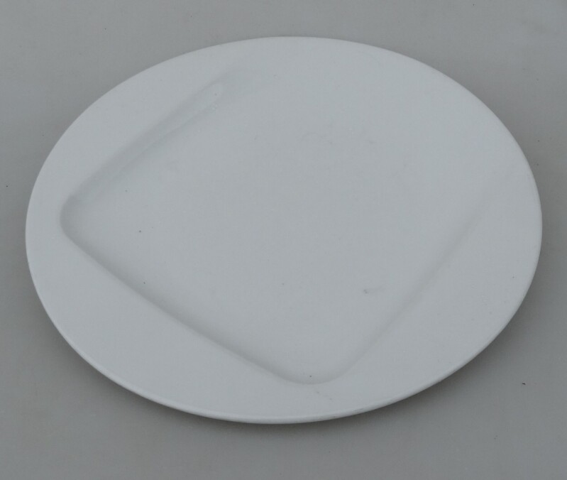 Klasický bílý keramický talíř 27 cm