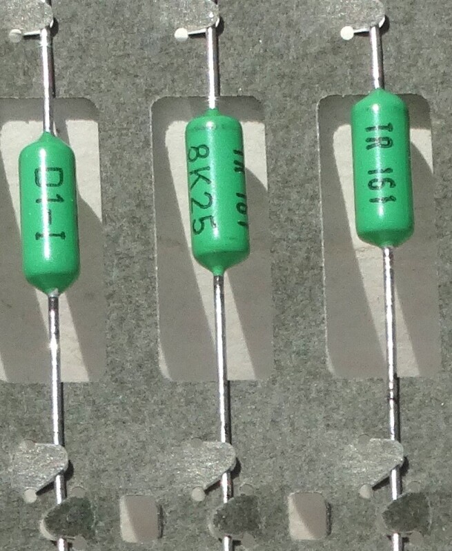 Rezistor TR 161 T 308 8K25