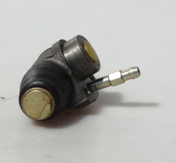 Brzdový váleček značky GUTTMANN, model WC-4510