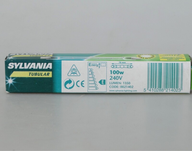 žárovka značky Sylvania  100W 240V